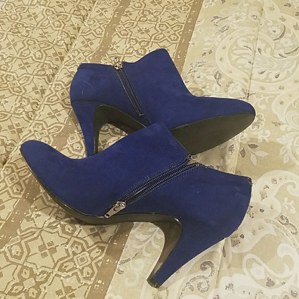 Style & Co. Booties size 8.5